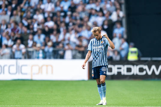 Djurgårdens Oskar Fallenius jublar