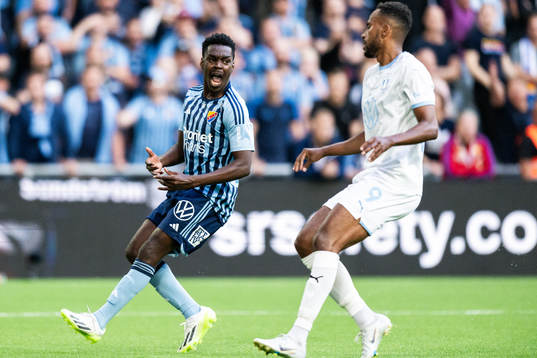 Djurgårdens Joel Asoro reagerar
