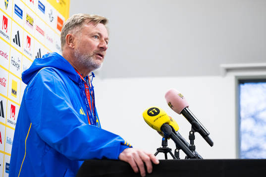 Head coach Peter Gerhardsson of the Swedish women's