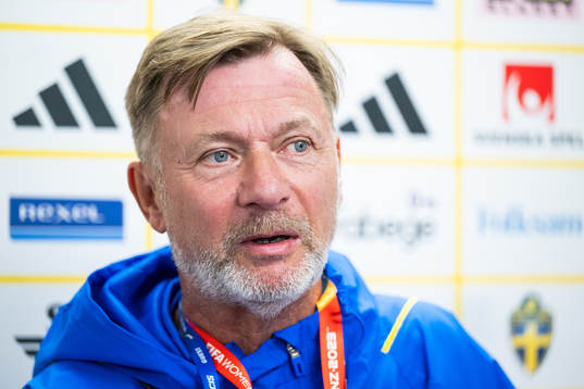 Head coach Peter Gerhardsson of the Swedish women's