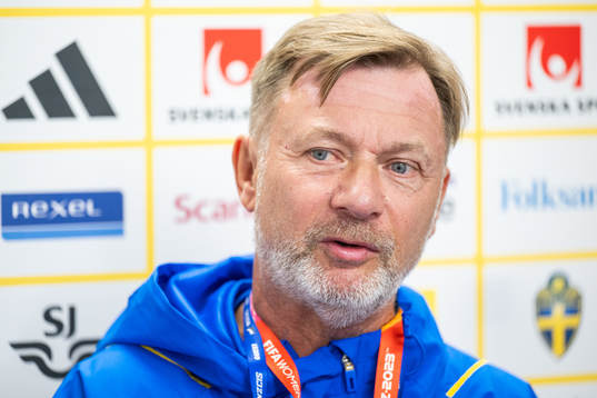 Head coach Peter Gerhardsson of the Swedish women's
