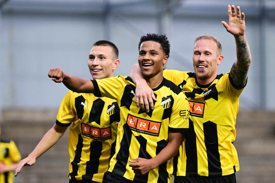 Bläddra bland fler bilder av Football, UEFA Champions League, Qualification, The New Saints - Häcken
