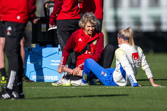 Physio Kristina Forsblom and Elin Rubensson of the Swedish