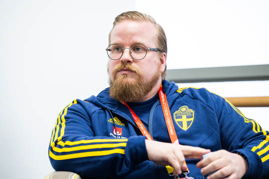 Analyst Anders Eriksson of the Swedish women's national
