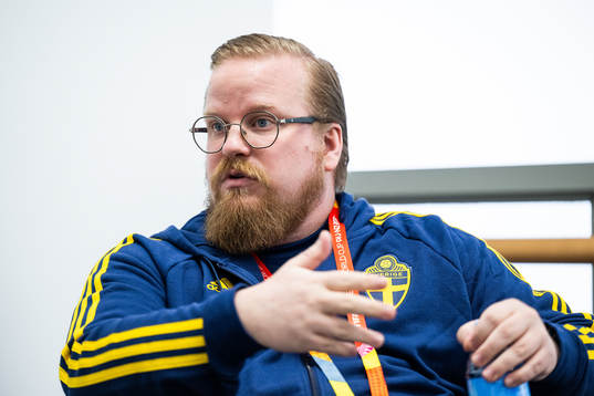 Analyst Anders Eriksson of the Swedish women's national