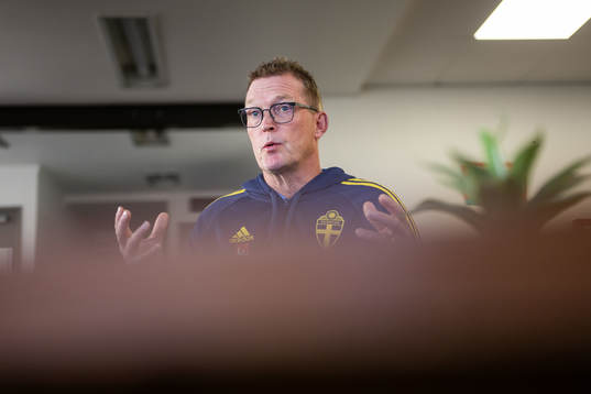 Goalkeeper coach Leif Troedsson of the Swedish women's
