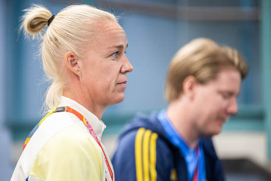 Caroline Seger and press officer Fredrik Madestam of the