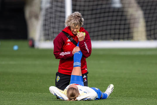 Physio Kristina Forsblom and Elin Rubensson of the Swedish