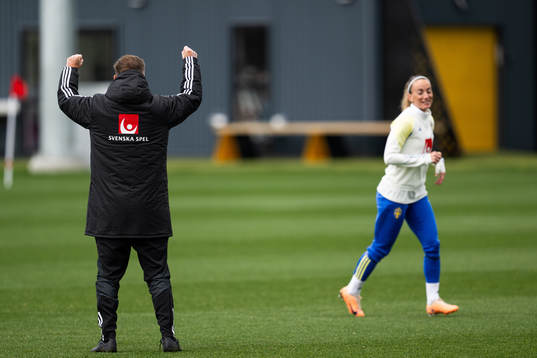 Head coach Peter Gerhardsson celebrates next to Kosovare