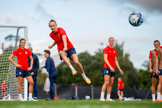 Bläddra bland fler bilder av FIFA Women’s World Cup 2023, day -1, Norway, training