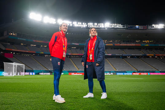 Caroline Graham Hansen and Maren Mjelde of the Norwegian