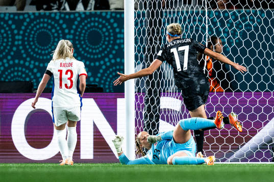Thea Bjelde and goalkeeper Aurora Mikalsen of Norway looks