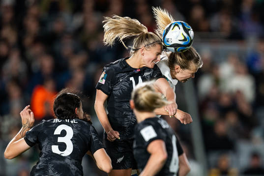 Katie Bowen of New Zealand and Ada Hegerberg of Norway