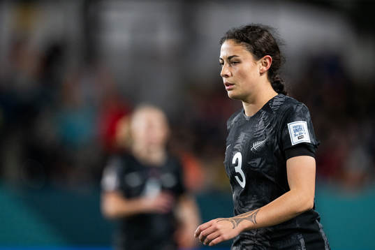 Claudia Bunge of New Zealand