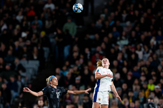 Hannah Wilkinson of New Zealand and Mathilde Harviken of