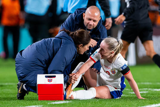 Physio Margareta Endresen, doctor Magnus Myntevik and Thea