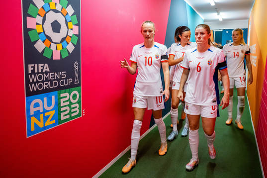 Caroline Graham Hansen, Ingrid Syrstad Engen, Maren Mjelde