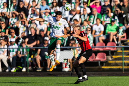 Hammarbys Viktor Djukanovic och Brommapojkarnas Alexander