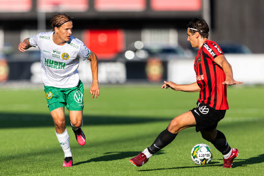 Hammarbys Markus Karlsson och Brommapojkarnas Kevin