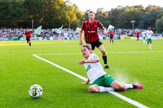 Hammarbys Markus Karlsson och Brommapojkarnas Torbjörn