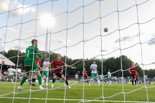 Brommapojkarnas målvakt Lucas Hägg Johansson