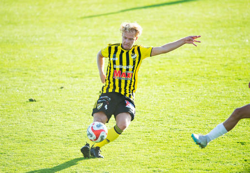 IFK Hässleholms Victor Holmberg i träningsmatchen mellan