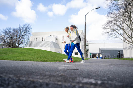 Fridolina Rolfö and Olivia Schough of the Swedish women's