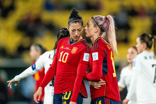 Jennifer Hermoso and Alexia Putellas of Spain