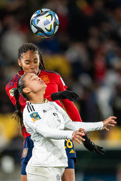 Salma Paralluelo of Spain and Maria Paula Coto of Costa Rica