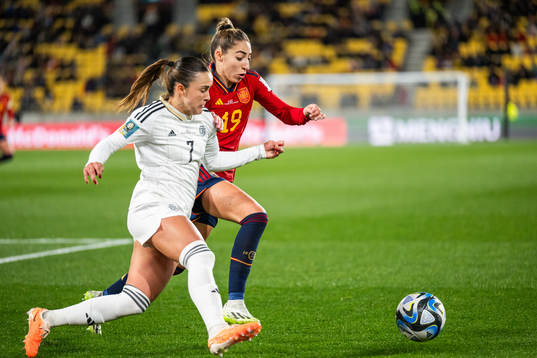 Melissa Herrera of Costa Rica and Olga Carmona of Spain