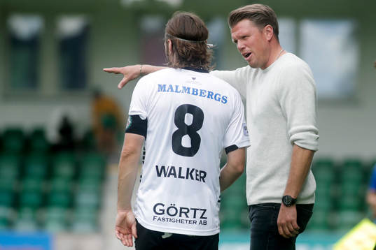 Örebros huvudtränare Christian Järdler och Kevin Walker