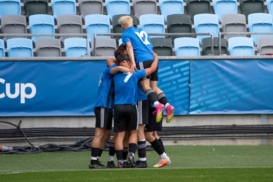 CD Inter Vista Alegres spelare jublar