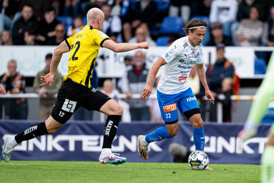 Häckens Valgeir Lunddal och Värnamos Simon Thern