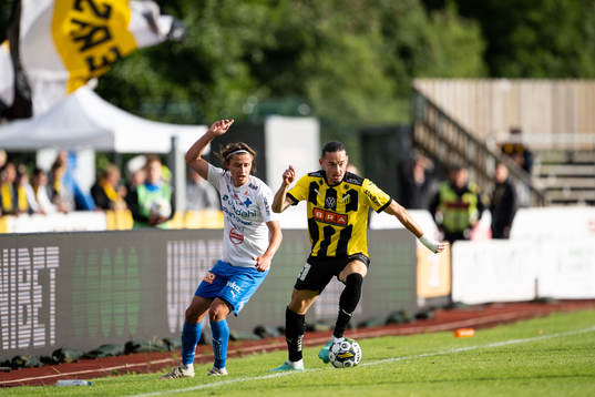 Värnamos Simon Thern och Häckens Amor Layouni