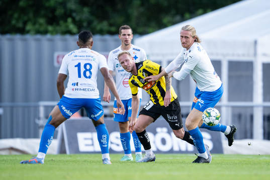 Häckens Mikkel Rygaard Jensen och Värnamos Hampus