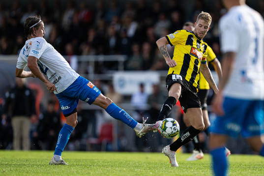 Värnamos Simon Thern och Häckens Samuel Gustafson