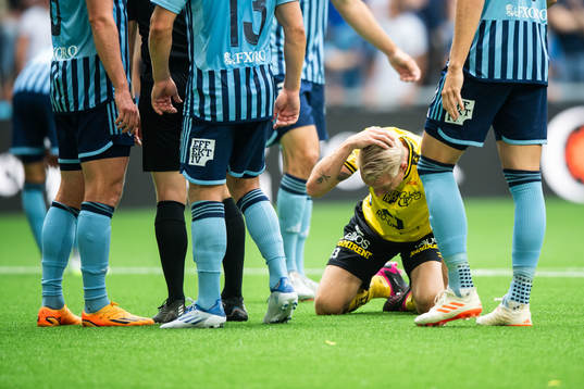Elfsborgs Johan Larsson har ont