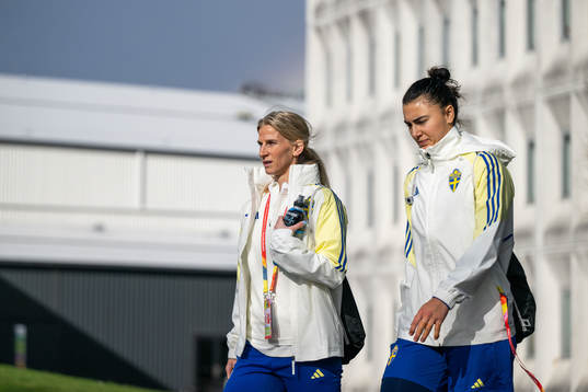 Sofia Jakobsson and goalkeeper Zecira Musovic of the