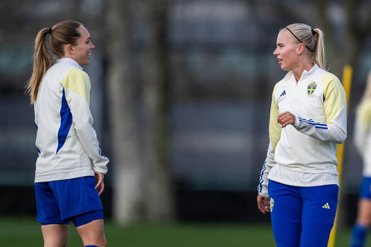 Elin Rubensson and Stina Lennartsson of the Swedish women's
