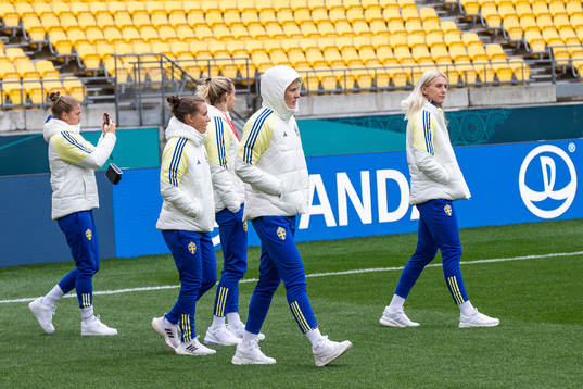 Filippa Angeldahl, Julia Zigiotti Olme, Nathalie Björn,