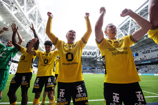 Elfsborgs spelare jublar