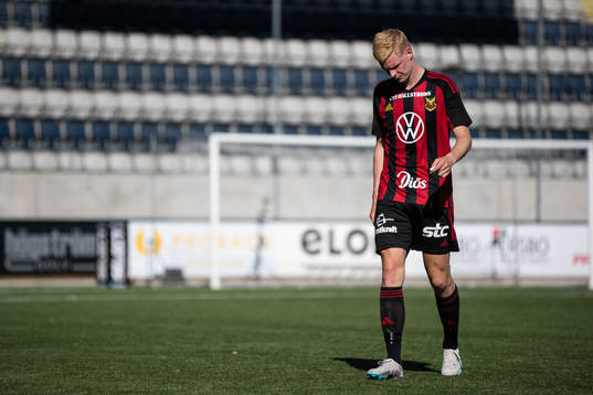 Östersunds Malcolm Stolt deppar