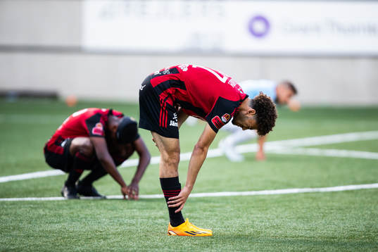 Östersunds Ziad Ghanoum deppar