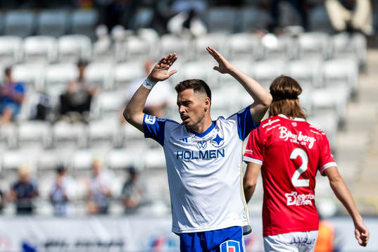 IFK Norrköpings Vito Hammershöy-Mistrati deppar
