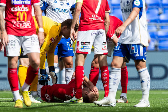 Degerfors Johan Mårtensson har ont