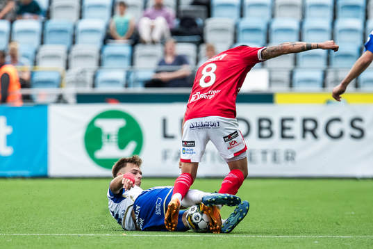 IFK Norrköpings målvakt Wille Jakobsson och Degerfors