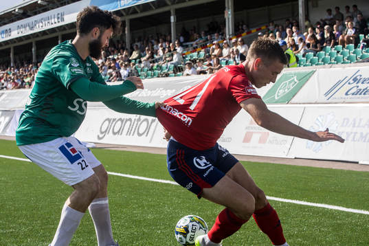 Brages Jonathan Syberg Tamimi och Östers Runar Thor