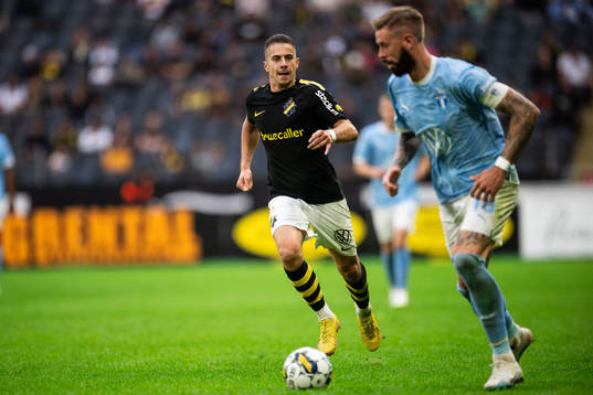 AIKs Dino Besirovic och Malmö FFs Pontus Jansson