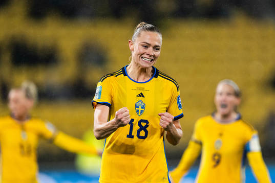 Fridolina Rolfö of Sweden celebrates