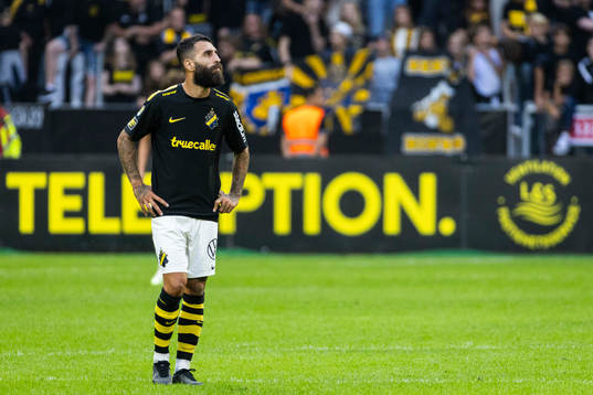 AIKs Jimmy Durmaz deppar
